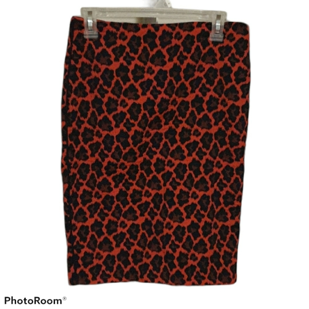 The Limited red and navy blue cheetah print skirt